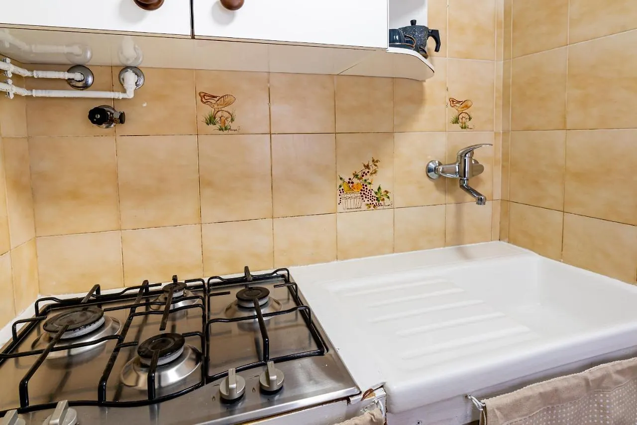 Corradi Suite Apartment - WiFi, SmartTV, Air Conditioning Sanremo